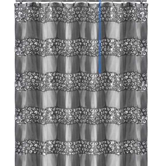 Sinatra shower curtain. 70 by 72 . Silver bling . - Picture 4 of 4